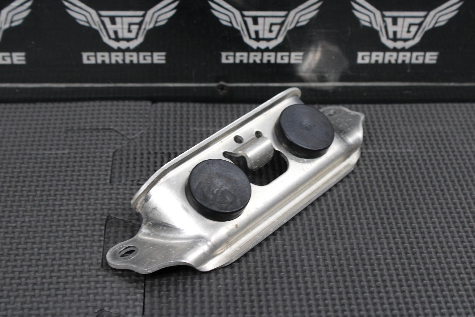 2019 HONDA 19 - 21 CRF250RX 17 - 20 CRF450RX OEM FUEL TANK STRAP STAY SUPPORT - hggarage