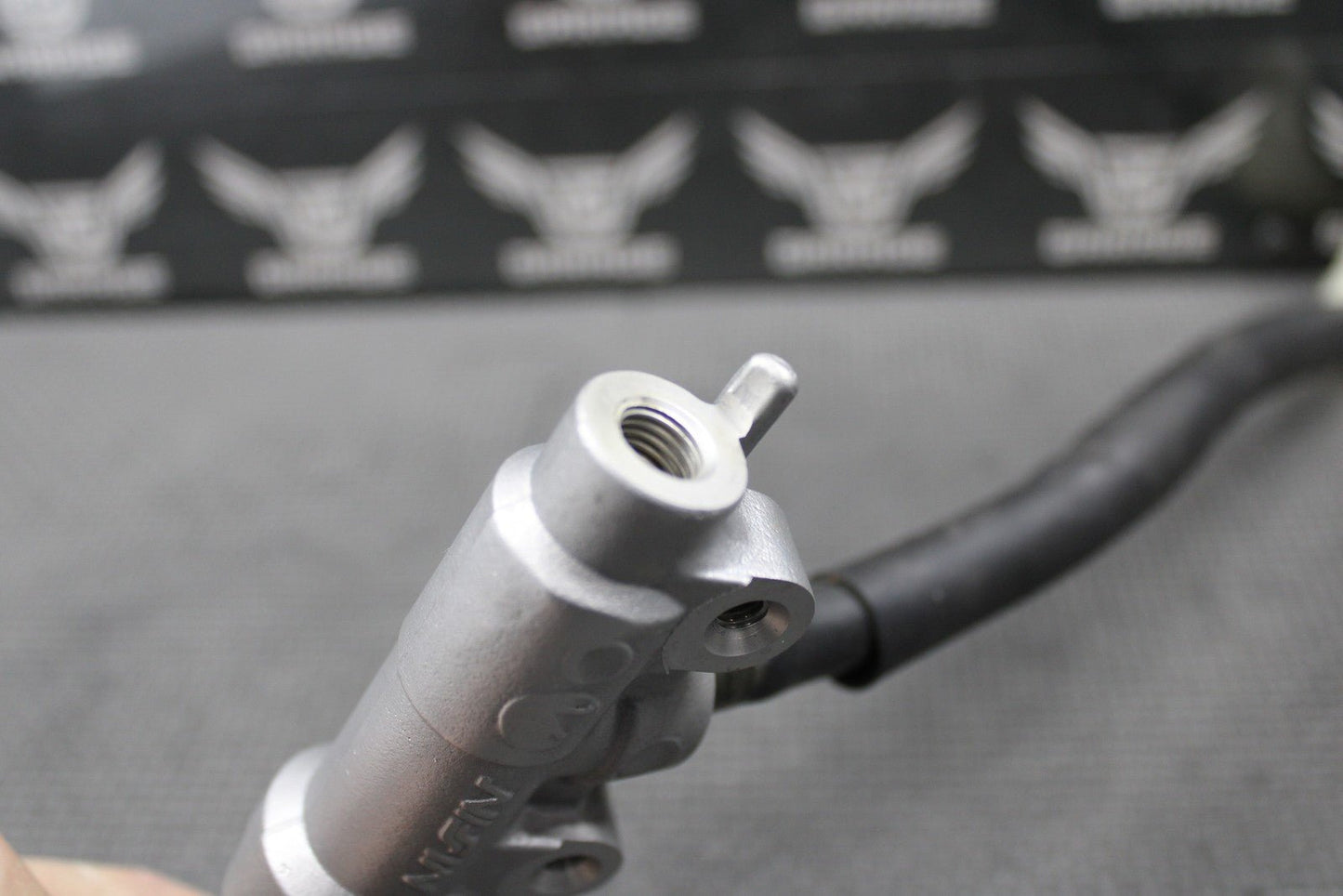 1997 HONDA 97 - 01 CR250R OEM REAR BACK BRAKE MASTER CYLINDER 43510 - KZ3 - B01 NICE! - hggarage