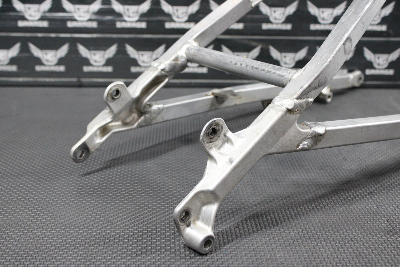2006 YAMAHA YZ250F YZ450F OEM REAR BACK SUB FRAME SUBFRAME 5XC - 21190 - 90 - 00 - hggarage