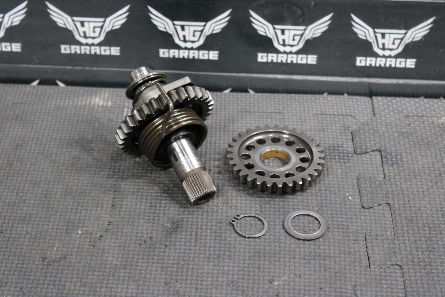 2001 YAMAHA YZ400F YZ426F OEM KICKSTART KICK START SHAFT W IDLER GEAR ASSEMBLY