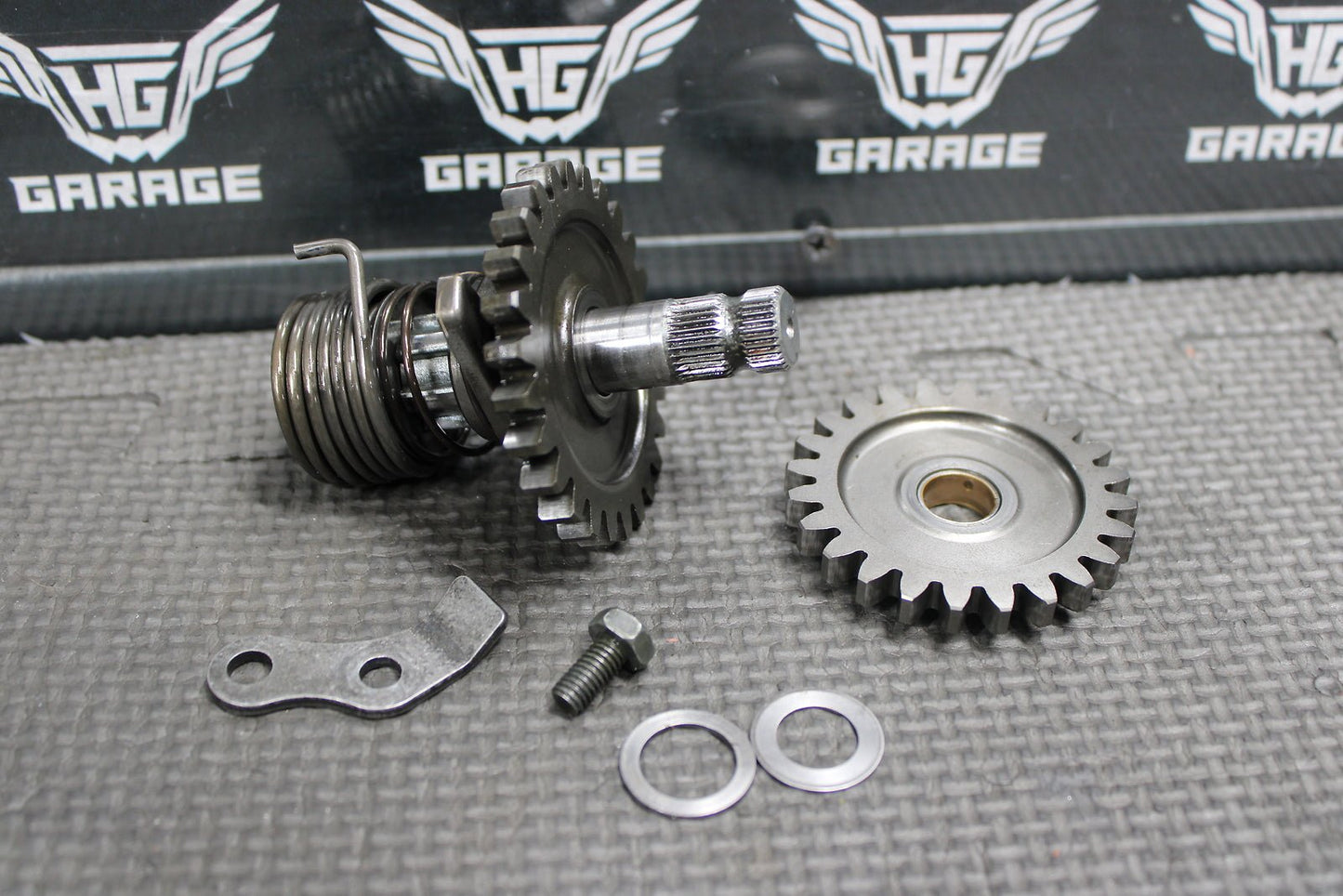 2005 Suzuki RM85 OEM Kickstart Kick Start Shaft W Idler Gear Starter 26211 - 02B04 - hggarage