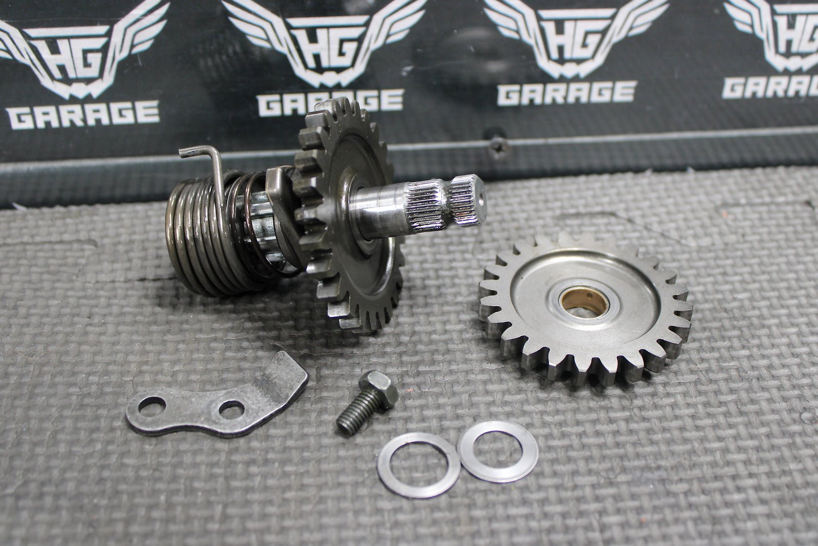 2005 Suzuki RM85 OEM Kickstart Kick Start Shaft W Idler Gear Starter 26211 - 02B04 - hggarage