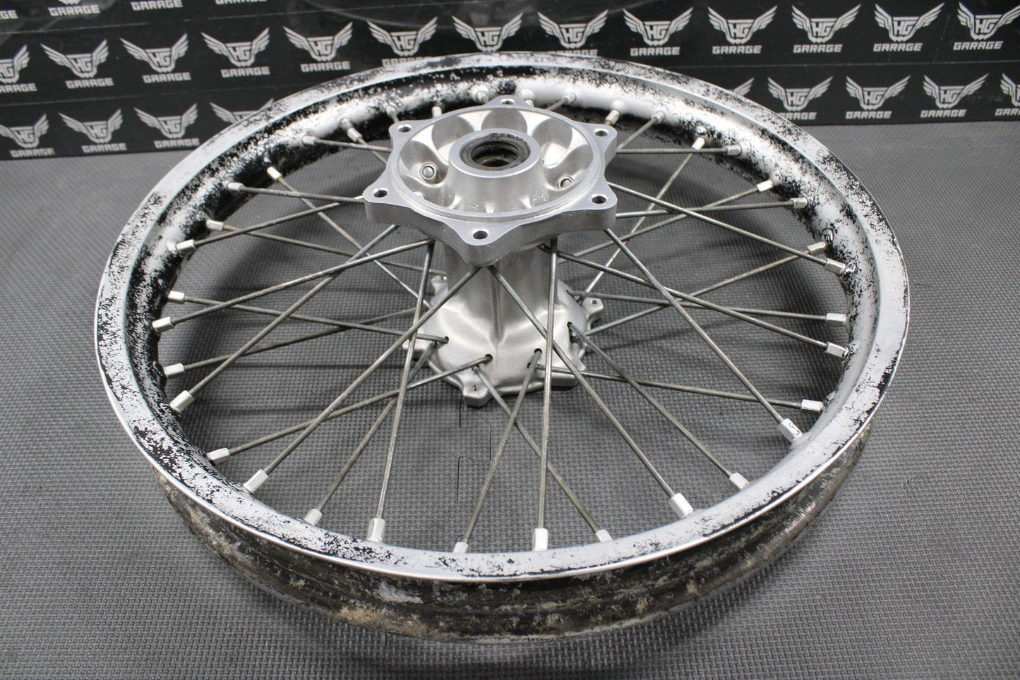 1999 SUZUKI 96 - 99 RM125 OEM 19" x 1.85" REAR BACK WHEEL RIM HUB 64111 - 43D00 - hggarage