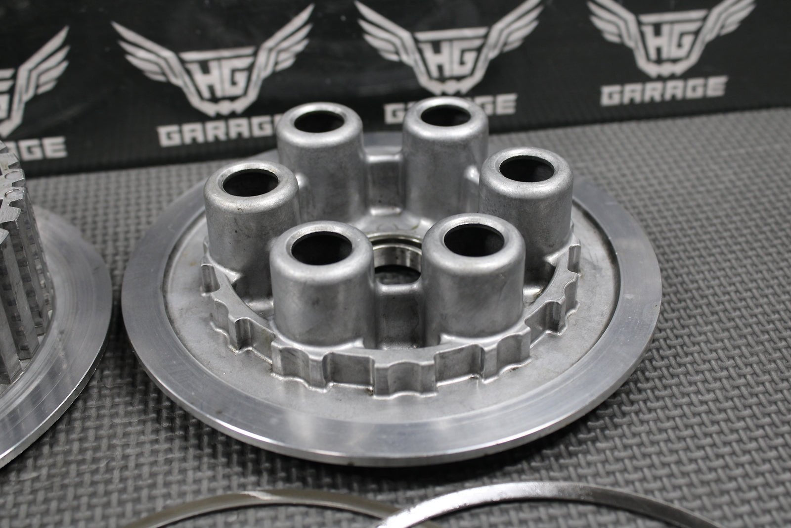 2006 SUZUKI 05 - 07 RMZ450 OEM CLUTCH W PLATES BASKET HUB PRESSURE PLATE SPRINGS - hggarage