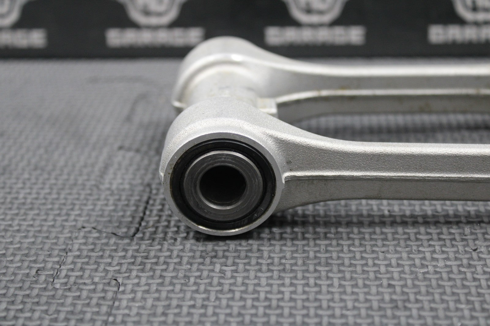 2020 SUZUKI 19 - 25 RMZ250 RMZ450 OEM REAR SHOCK LINKAGE ROD BOLTS 62600 - 37890 - hggarage