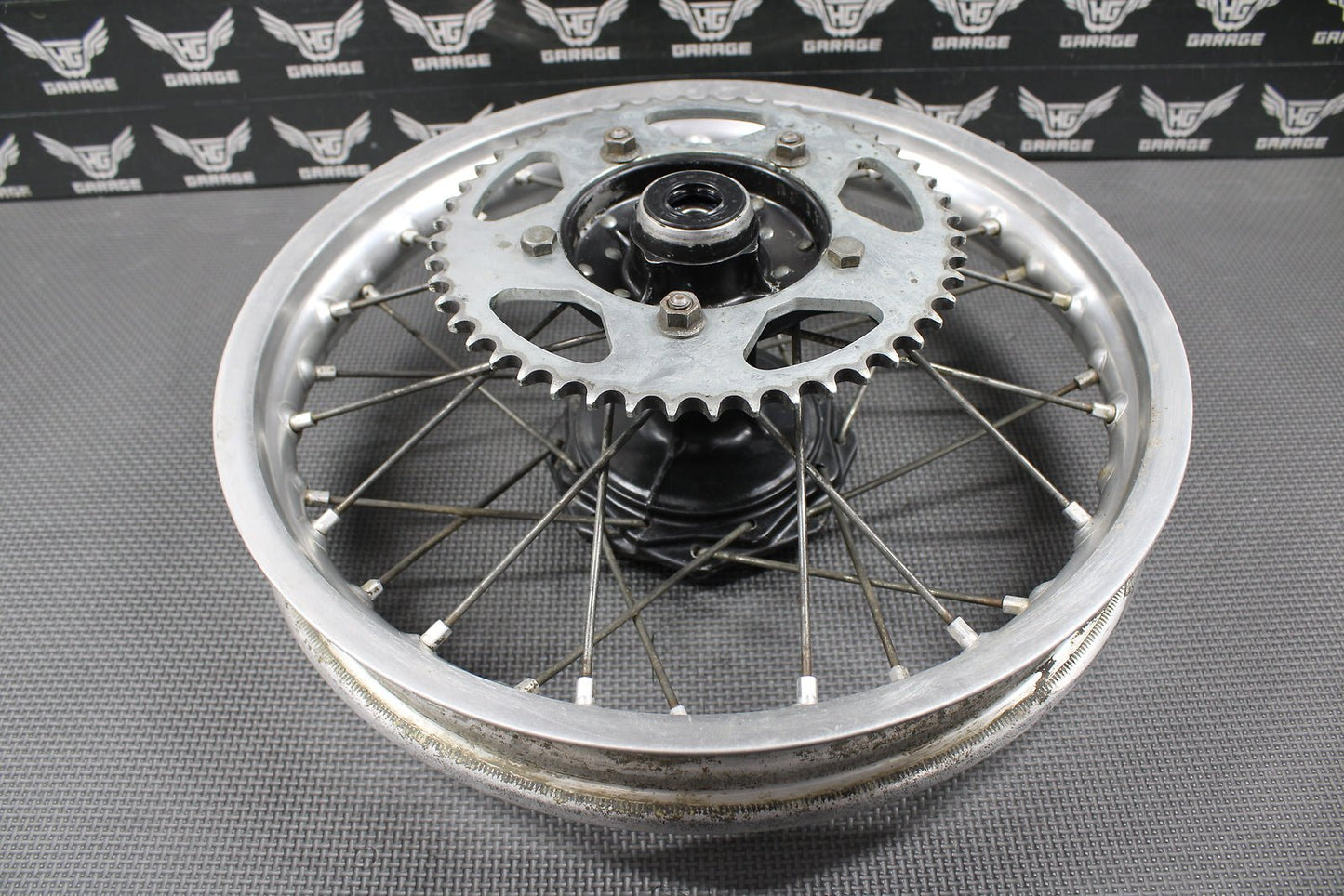 1984 1985 KAWASAKI KX80 OEM REAR BACK WHEEL RIM HUB 14 X 1.60 41034 - 1169 - hggarage