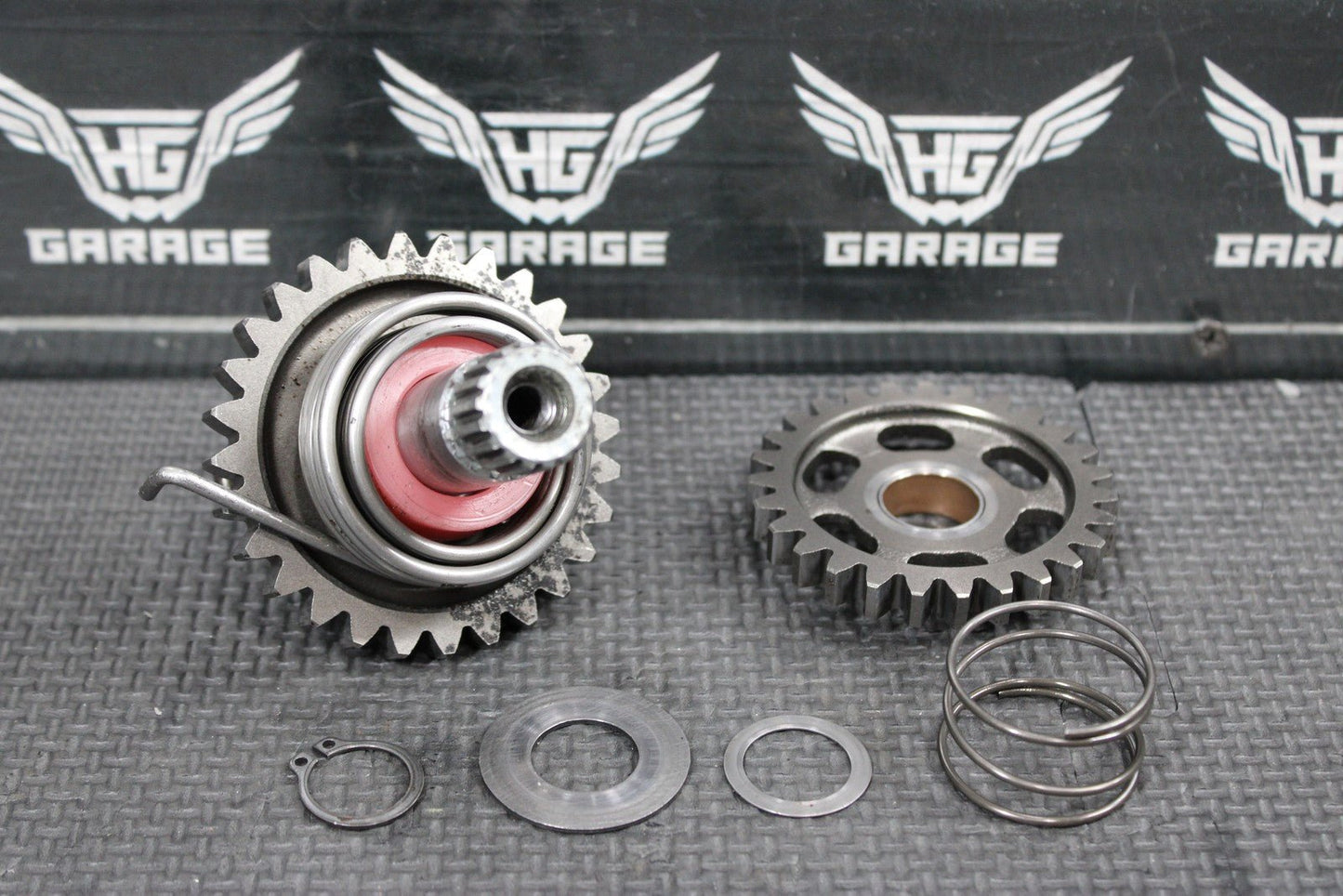 1996 SUZUKI RM250 OEM KICKSTART KICK START SHAFT W IDLER GEAR MECHANISM GOOD - hggarage
