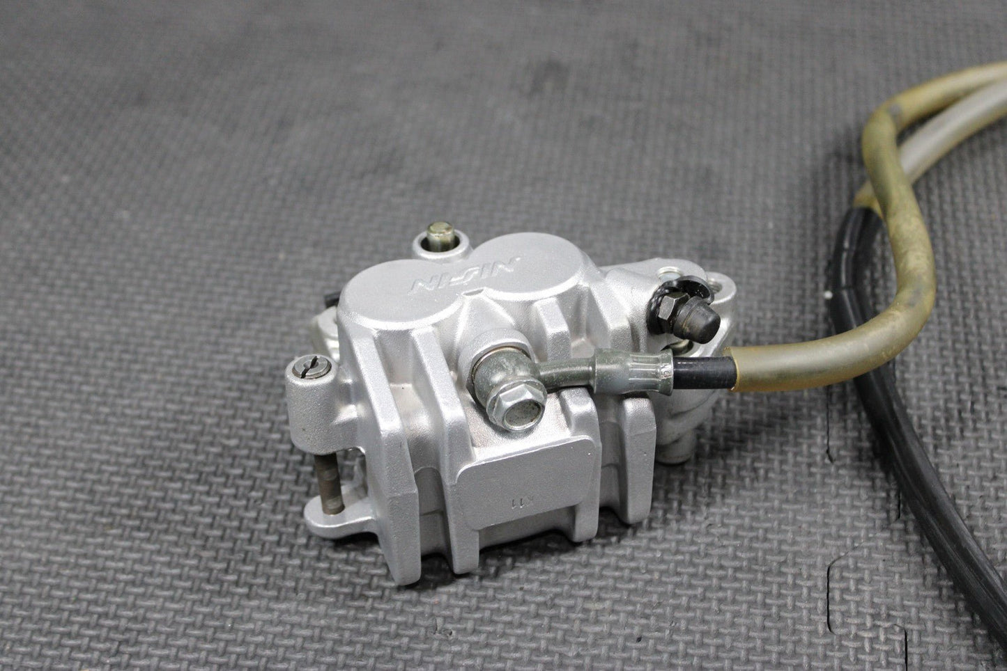 1996 KAWASAKI KX125 OEM COMPLETE NISSIN FRONT BRAKE CALIPER MASTER CYLINDER GOOD - hggarage