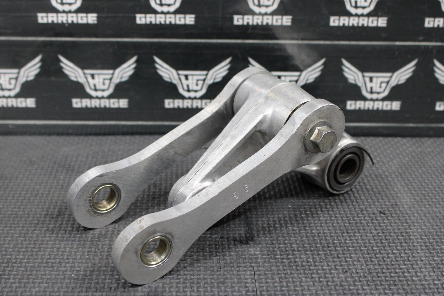 KAWASAKI 94 - 96 KX125 KX250 OEM REAR SHOCK LINKAGE LINKS RELAY DOG BONE SWINGARM - hggarage