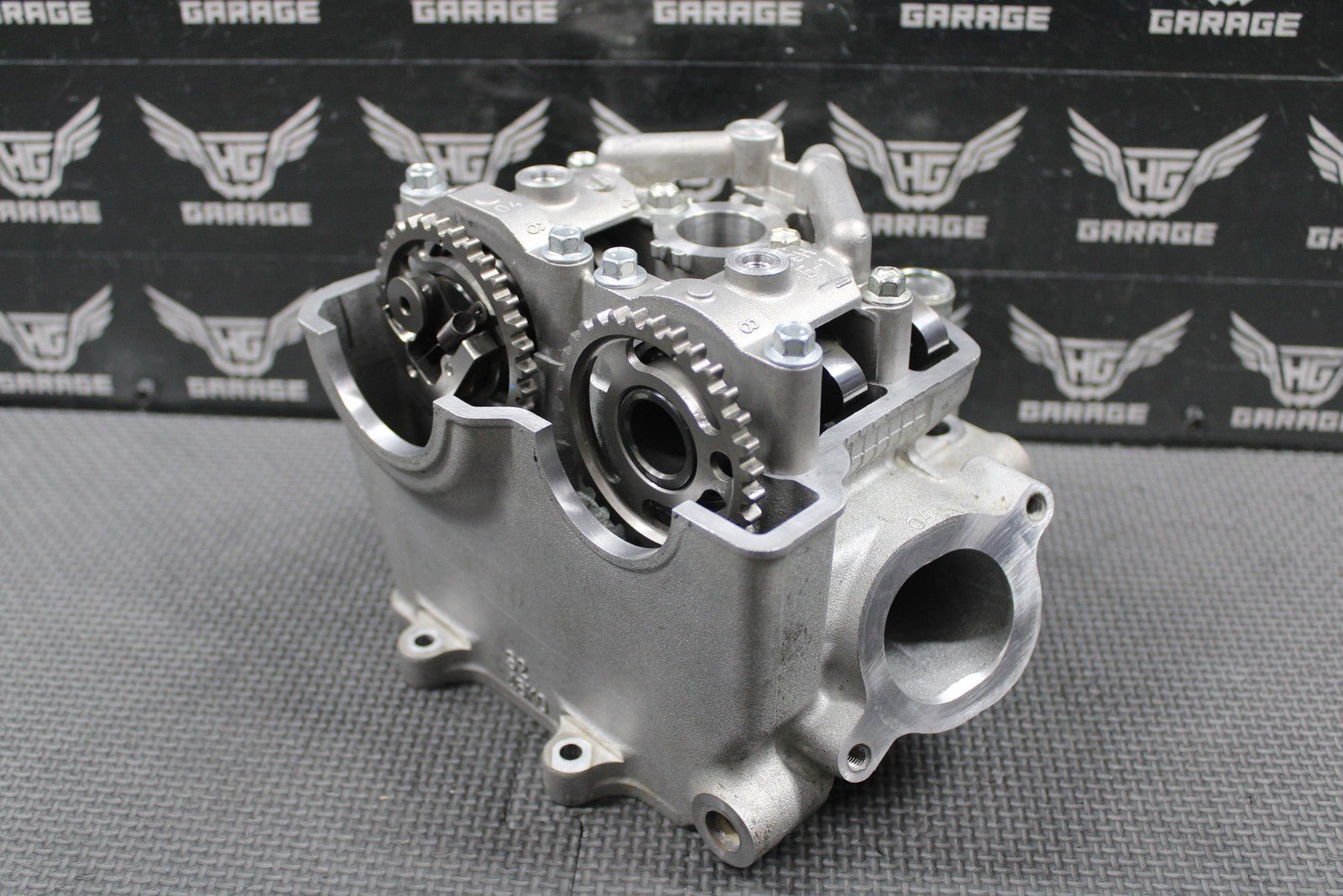 2019 SUZUKI 19 - 25 RMZ250 OEM CYLINDER HEAD VALVES CAMSHAFTS 11100 - 46K00 MINT! - hggarage