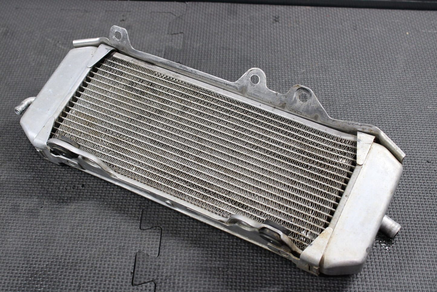 2009 KAWASAKI KX250F OEM ENGINE MOTOR COOLING COOLER RADIATOR 39061-0169