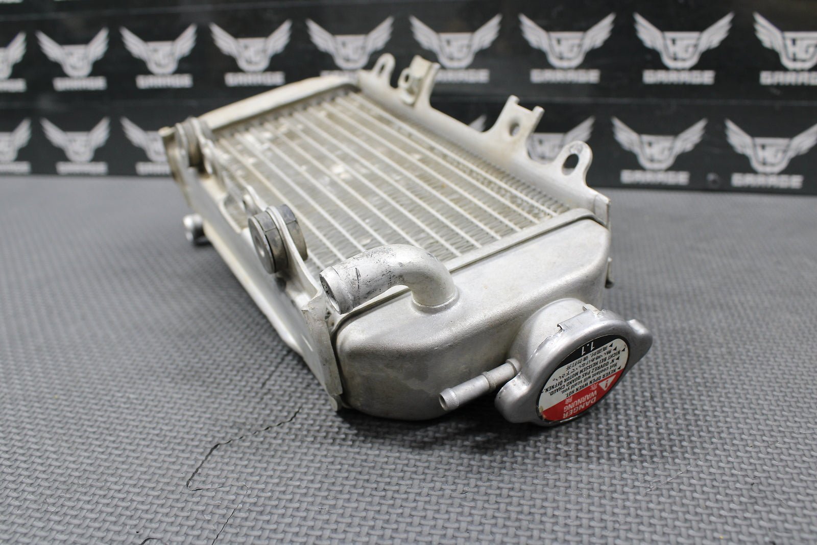 2007 HONDA 07 - 22 CRF150R CRF150RB OEM RIGHT FILL SIDE RADIATOR 19010 - KSE - 003 - hggarage