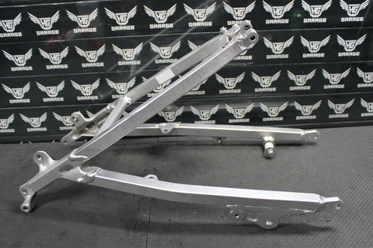 2009 Yamaha YZ450F OEM Rear Back Sub Frame Subframe Seat Rail 5XC - 21190 - L0 - 00 - hggarage