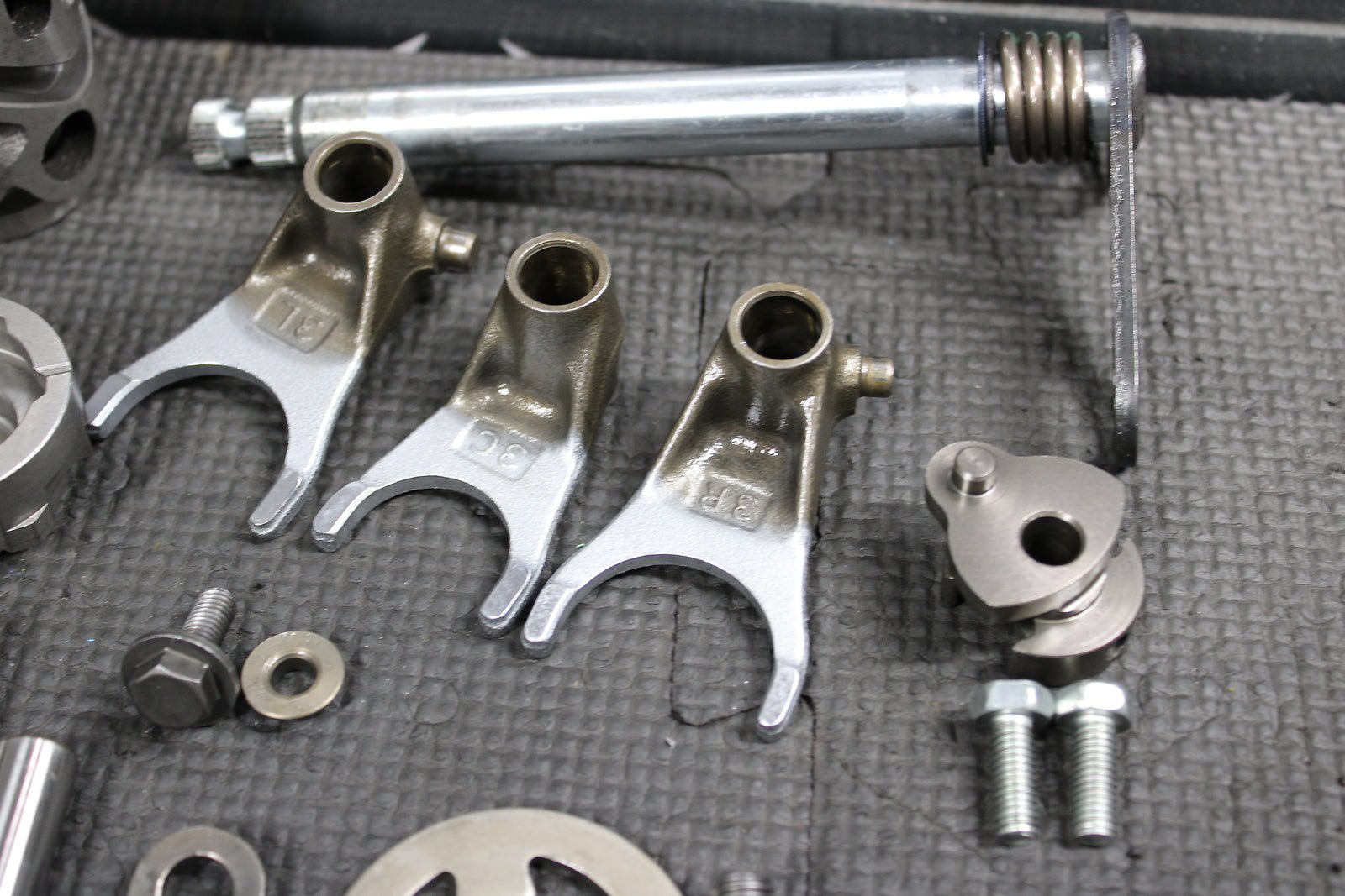2008 HONDA CRF150RB EXPERT OEM ENGINE TRANSMISSION GEARS SHIFT DOG FORKS ASSEMBL - hggarage