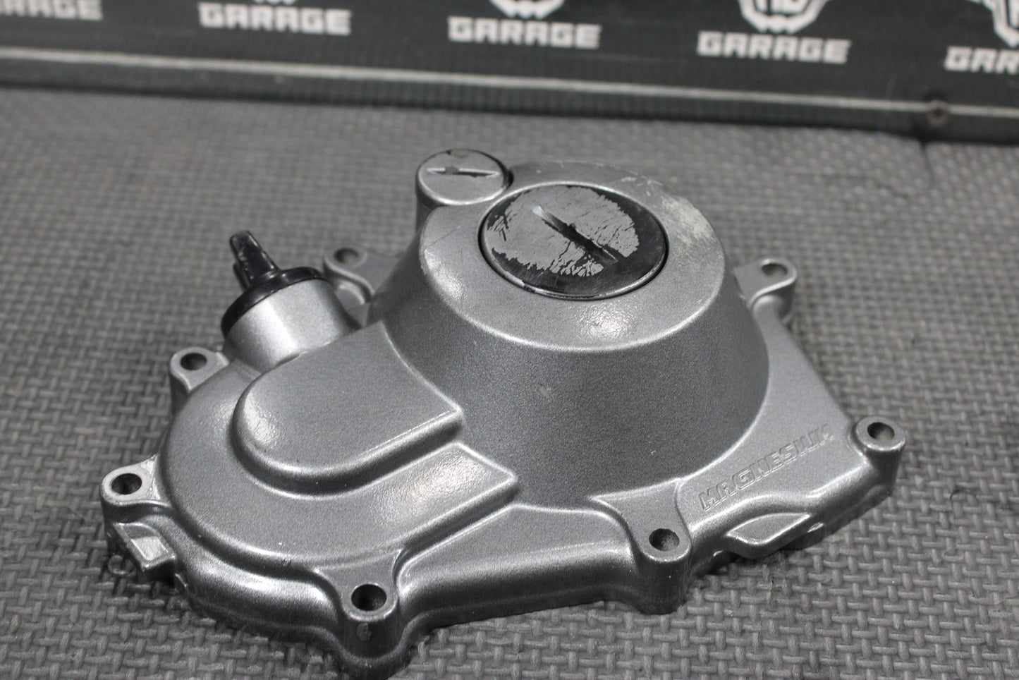 2005 YAMAHA YZ450F 03 - 05 OEM LEFT SIDE ENGINE STATOR GENERATOR MAGNETO COVER - hggarage