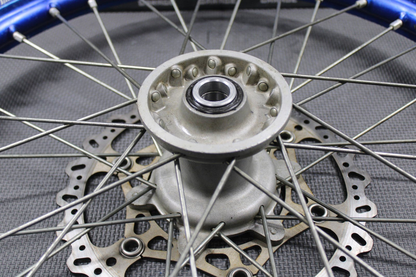 2020 YAMAHA 14 - 22 YZ250F YZ450F OEM BLUE EXCEL FRONT WHEEL RIM HUB ROTOR GOOD - hggarage