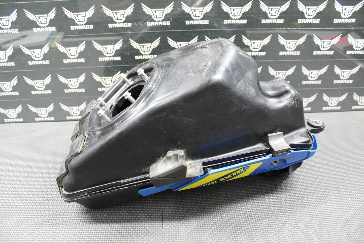 2018 18 - 20 SUZUKI RMZ450 OEM GAS FUEL TANK CELL PETROL RESERVOIR 44110 - 37K00 - hggarage