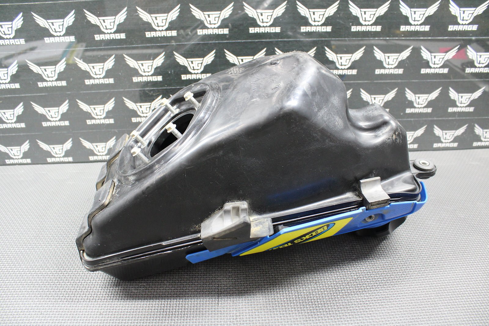 2018 18 - 20 SUZUKI RMZ450 OEM GAS FUEL TANK CELL PETROL RESERVOIR 44110 - 37K00 - hggarage