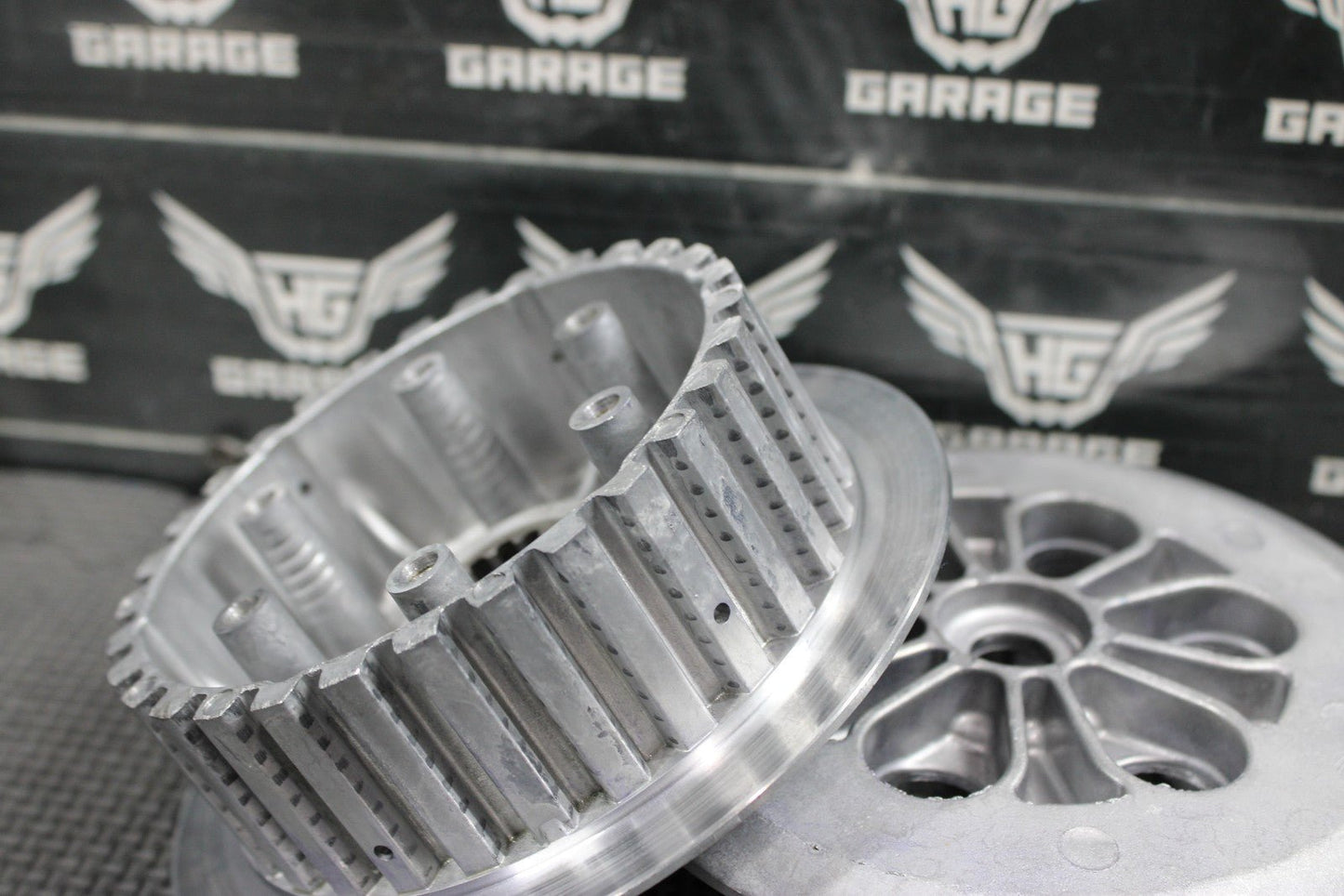 2005 YAMAHA YZ450F OEM COMPLETE CLUTCH W PLATES BASKET PLATES SPRINGS HUBS MINT - hggarage