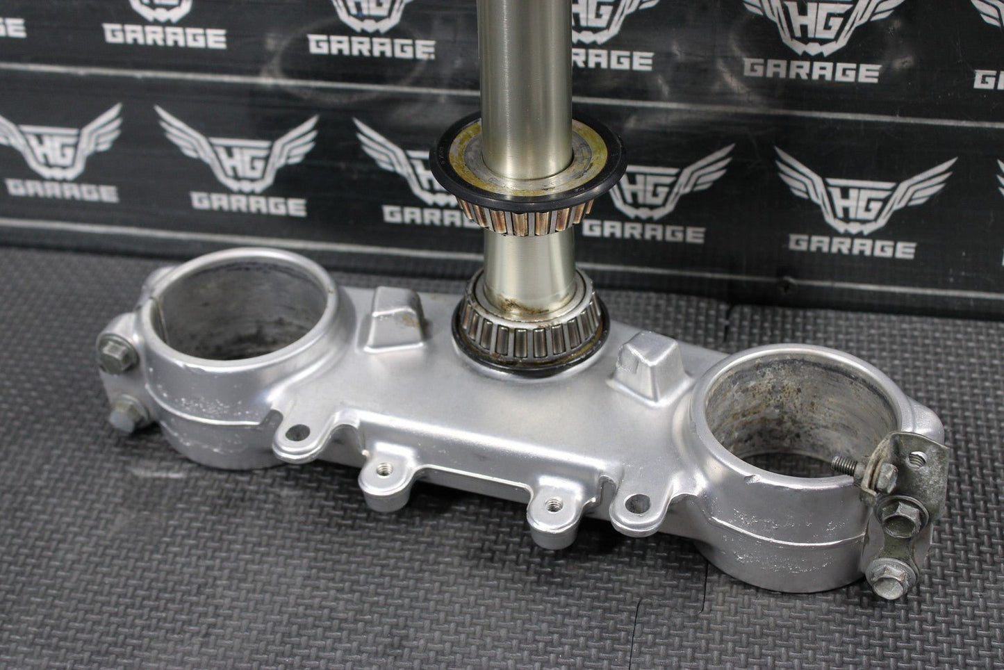 2001 YAMAHA YZ250 OEM FRONT FORKS LOWER UPPER TRIPLE TREE STEM CLAMP - hggarage