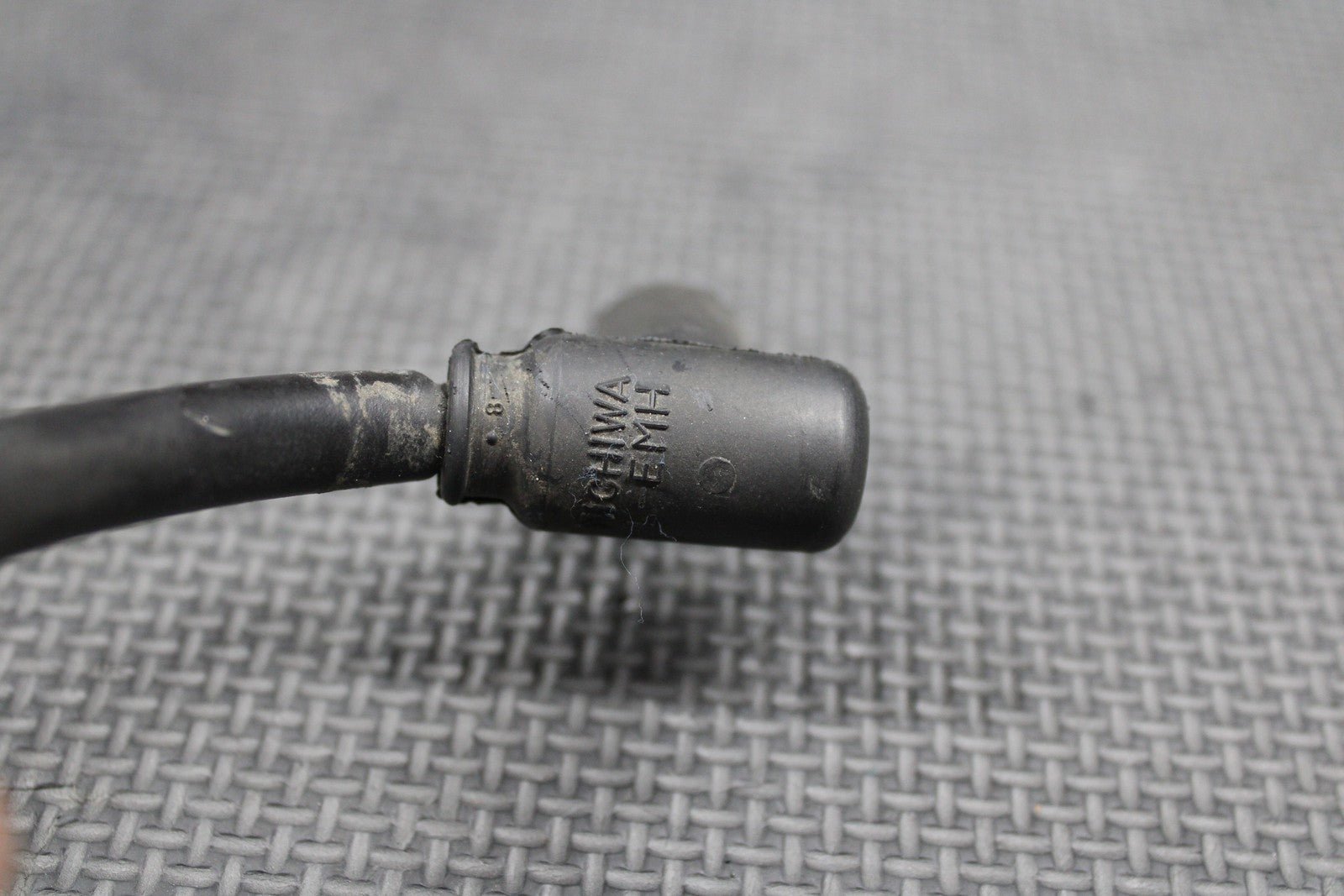 1988 HONDA 87 - 88 CR125R CR250R CR500R OEM IGNITION COIL PLUG BOOT 30500 - KS6 - 701 - hggarage
