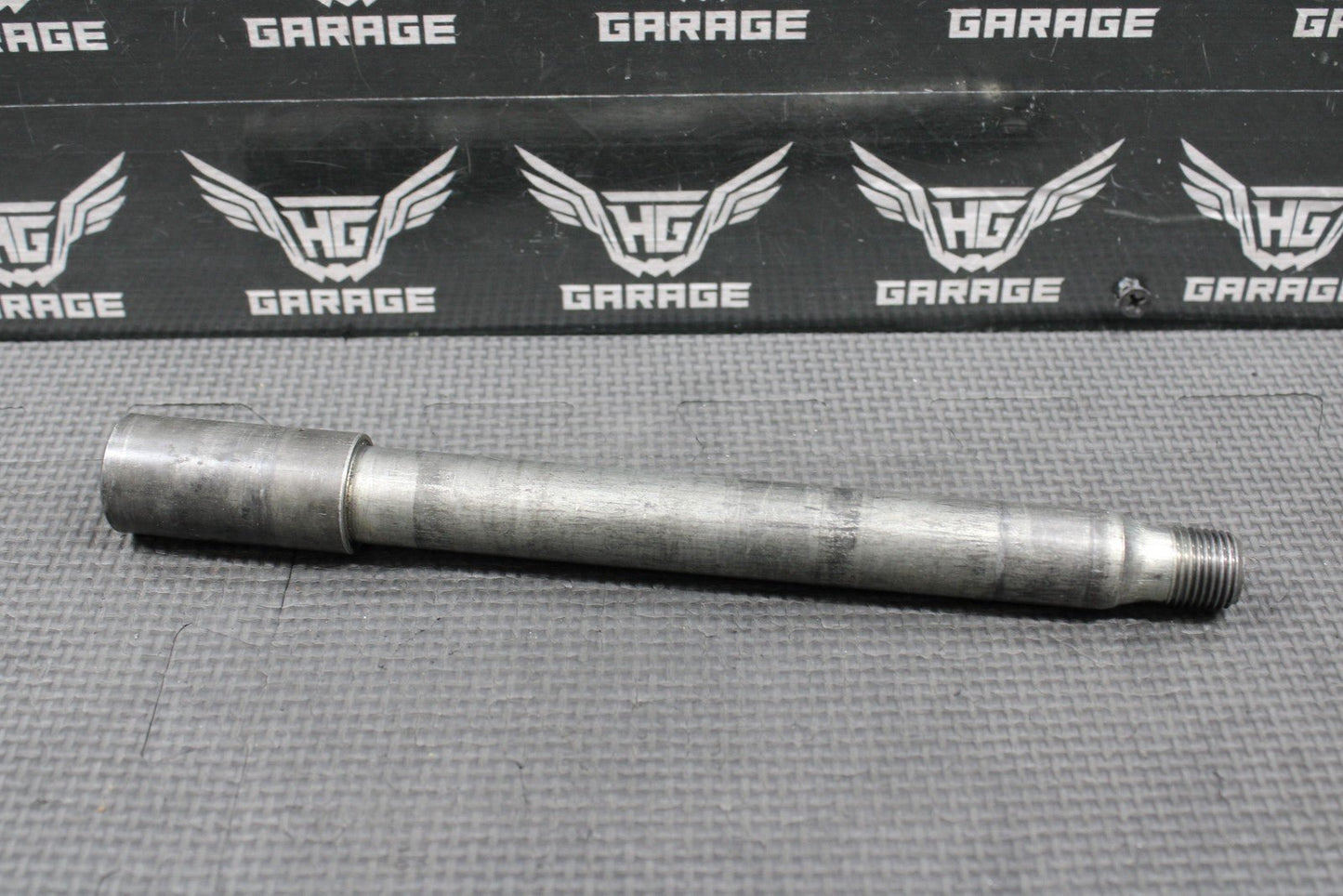 2005 HONDA CRF450R OEM FRONT WHEEL RIM AXLE PIVOT BOLT SHAFT 44301 - MEN - 000 - hggarage