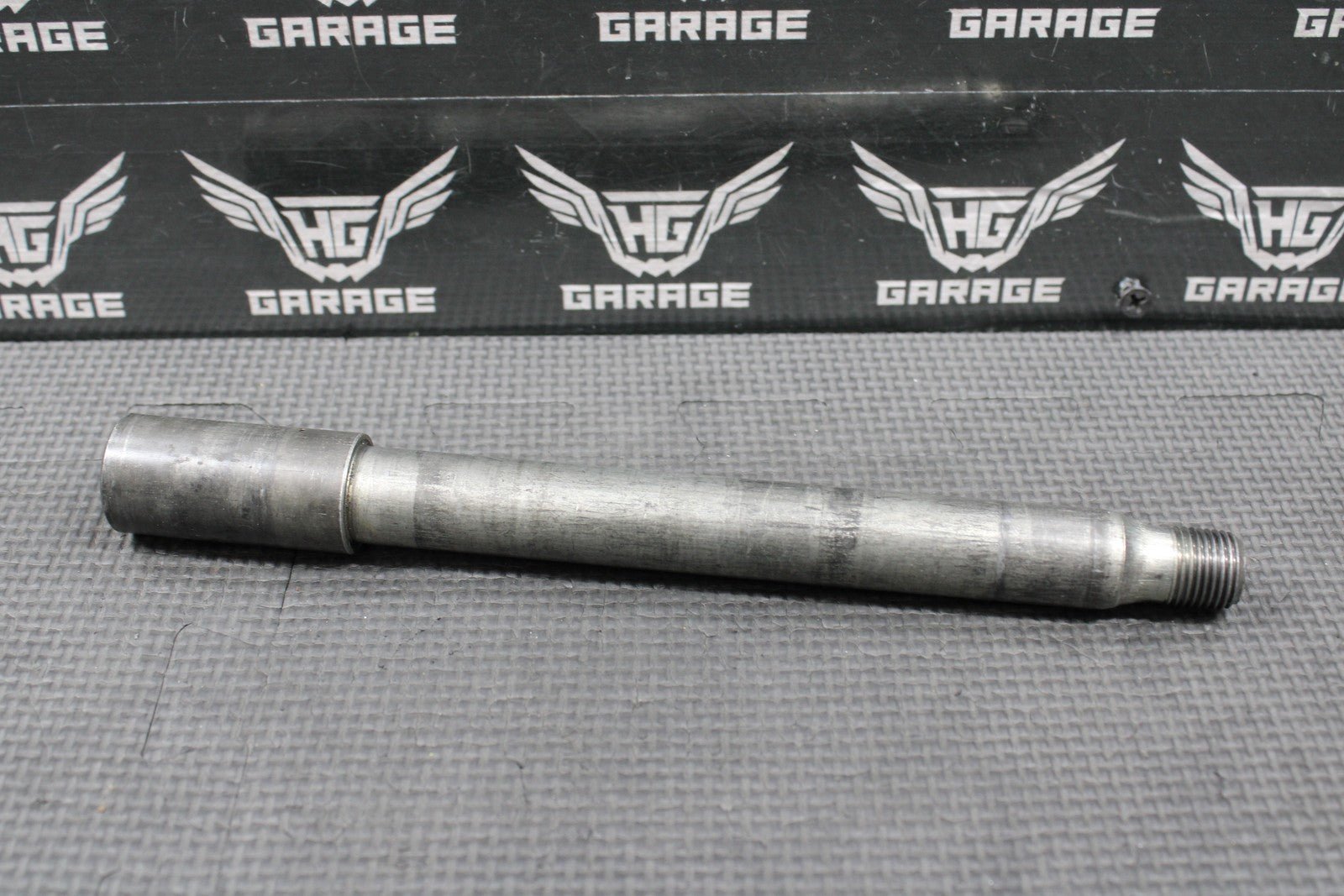 2005 HONDA CRF450R OEM FRONT WHEEL RIM AXLE PIVOT BOLT SHAFT 44301 - MEN - 000 - hggarage