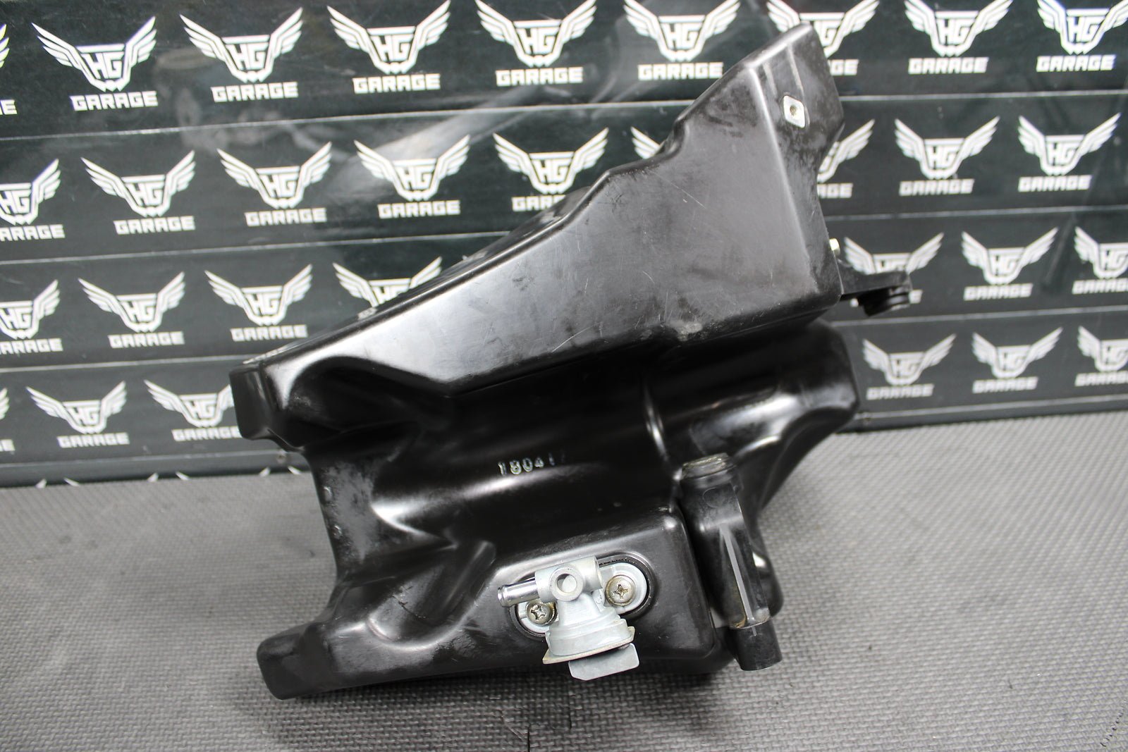 2018 Yamaha YZ65 OEM Gas Fuel Tank Cell Petrol Reservoir BR8 - 24110 - 00 - 00 - hggarage