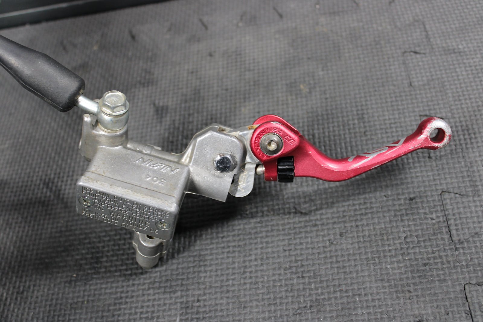 2012 KAWASAKI KX250F OEM NISSIN FRONT BRAKE CALIPER MASTER CYLINDER ASSEMEMBLY - hggarage