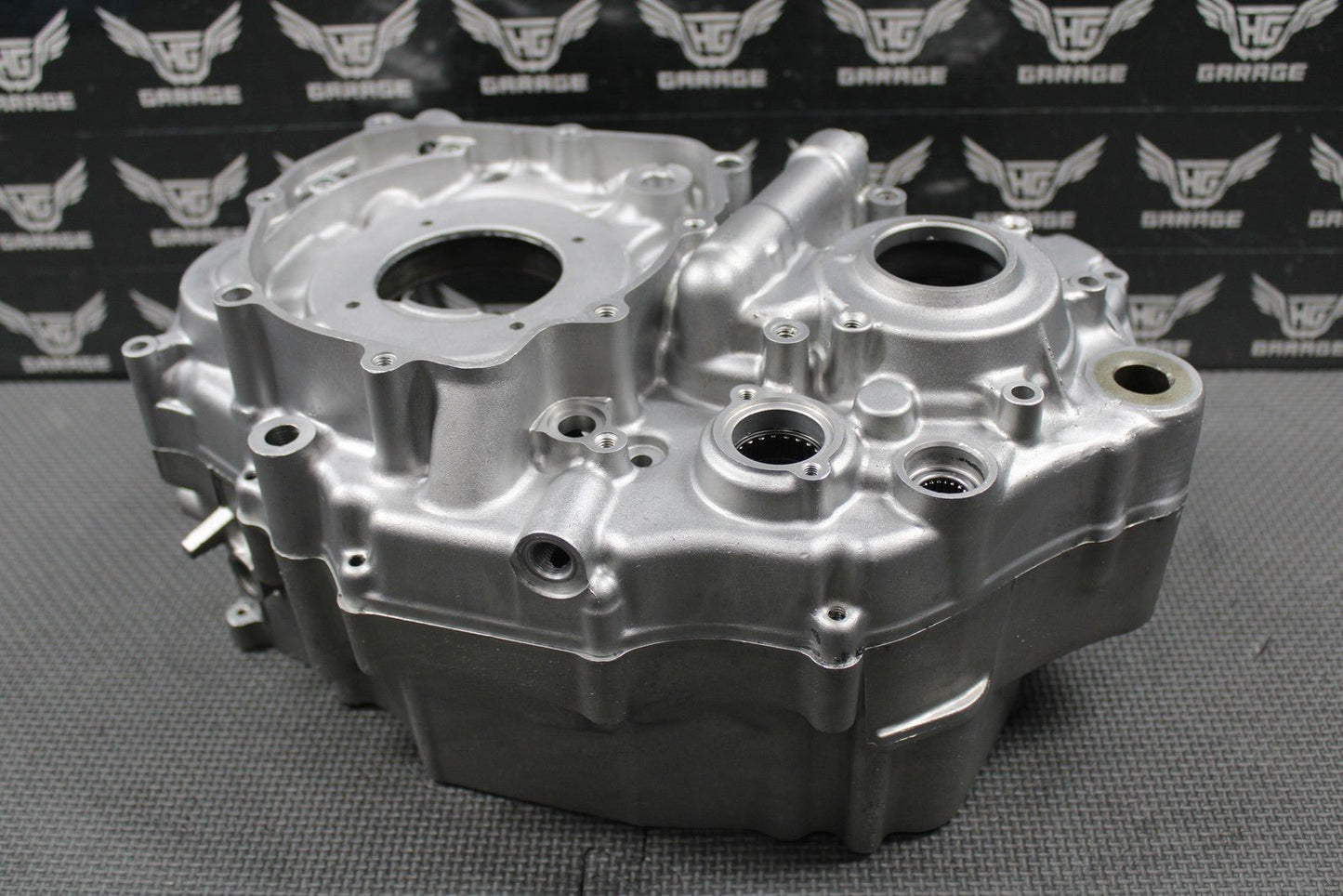 2003 KAWASAKI KLX400SR DRZ400 OEM LEFT RIGHT CRANKCASE CRANK CASE SET 14001 - S015 - hggarage