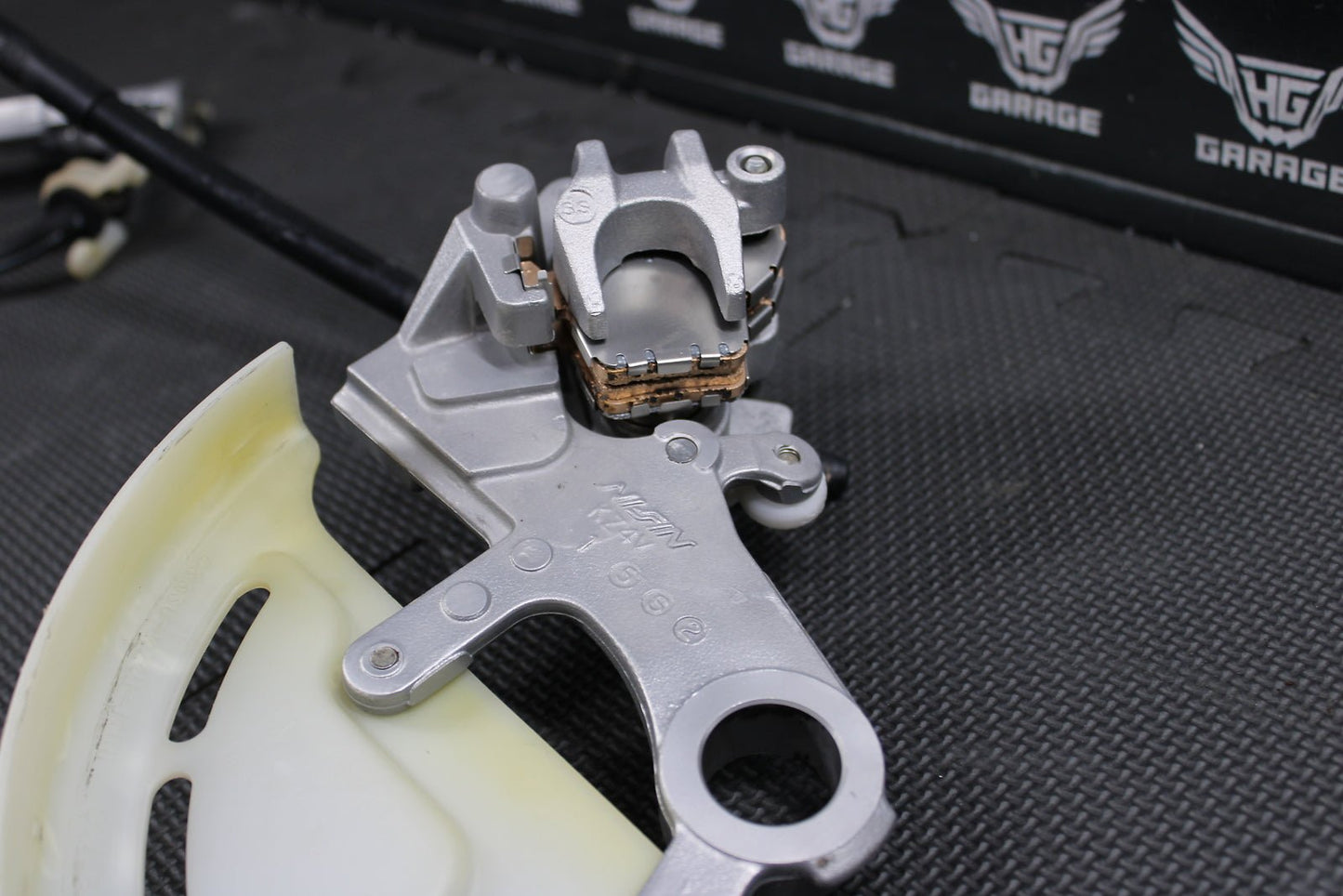 2006 HONDA CRF450X OEM NISSIN REAR BACK BRAKE CALIPER MASTER CYLINDER LEVER - hggarage