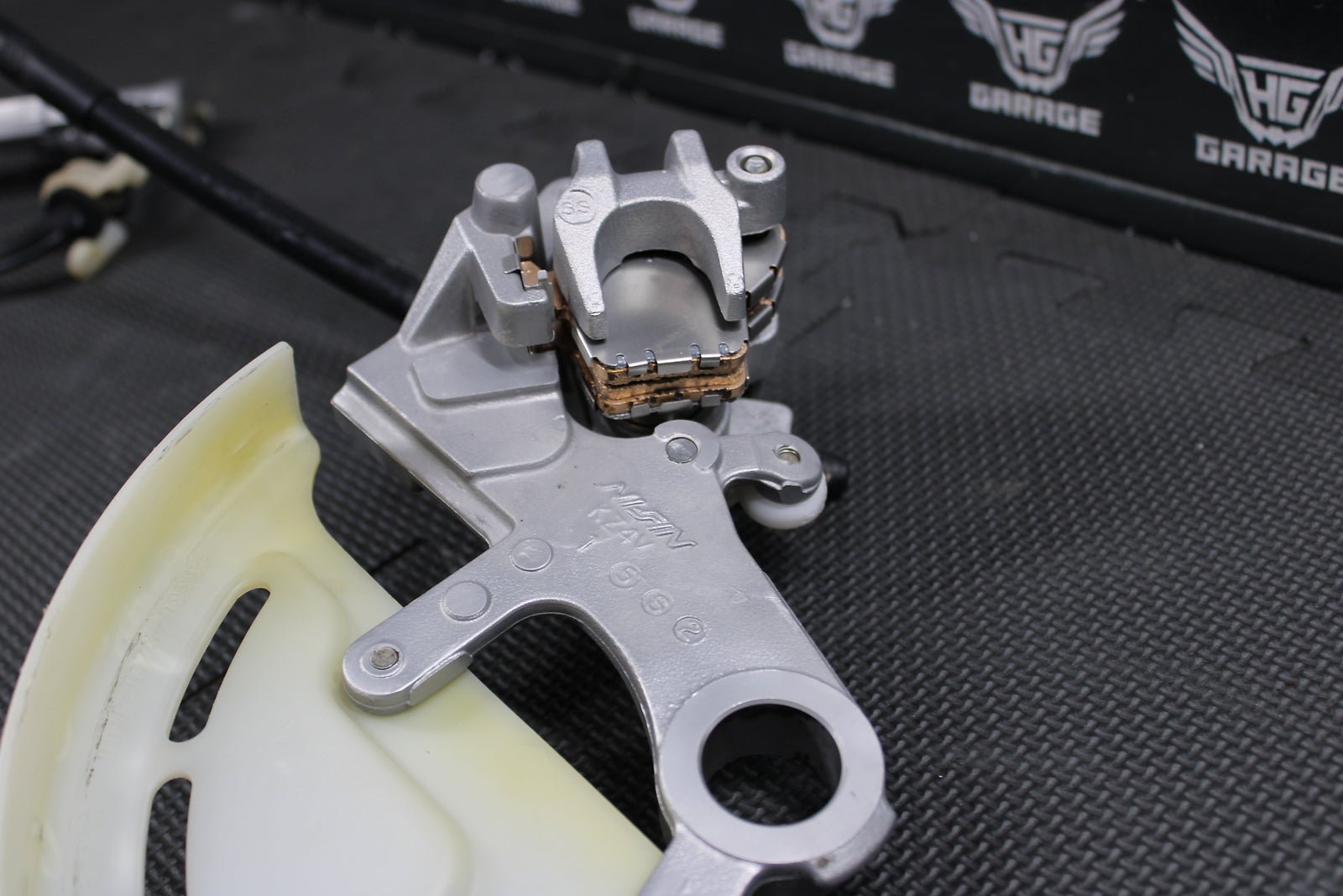 2006 HONDA CRF450X OEM NISSIN REAR BACK BRAKE CALIPER MASTER CYLINDER LEVER - hggarage