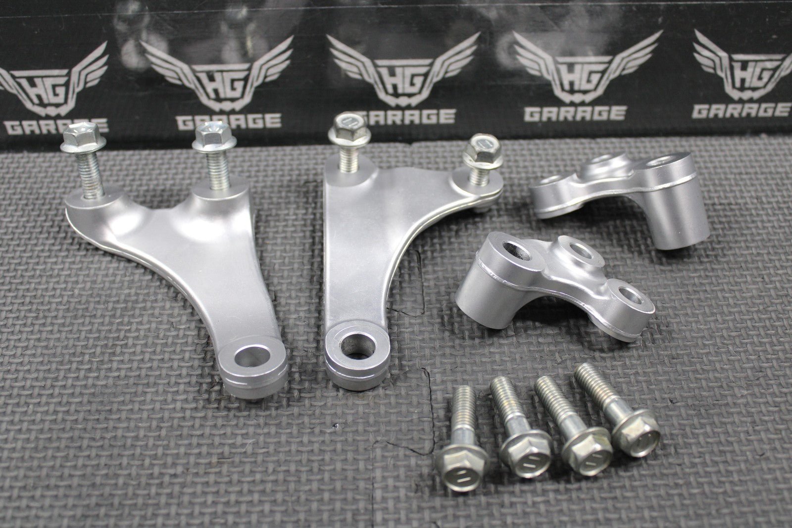 2019 SUZUKI 19 - 25 RMZ250 OEM ENGINE MOTOR MOUNT STAY HANGER BRACKETS UPPER LOWER - hggarage