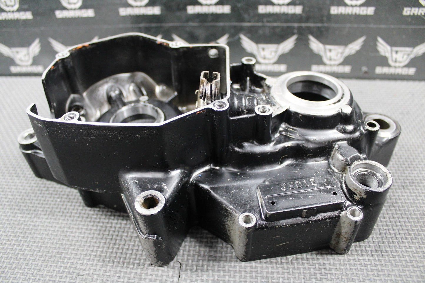 1988 HONDA CR125R OEM LEFT ENGINE MOTOR CRANKCASE CRANK CASE 112A0 - KS6 - 830 GOOD! - hggarage