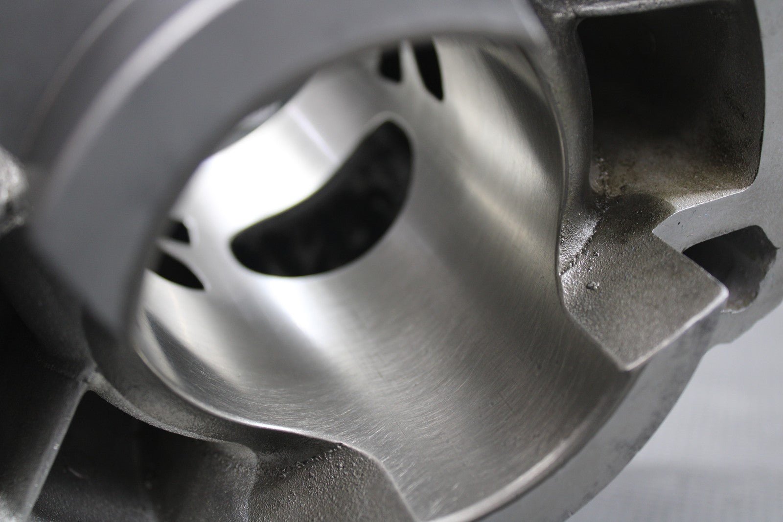 1999 99 - 00 HUSQVARNA CR250 WR250 OEM CYLINDER BORE JUG TOP END 66.40MM 800086805 - hggarage