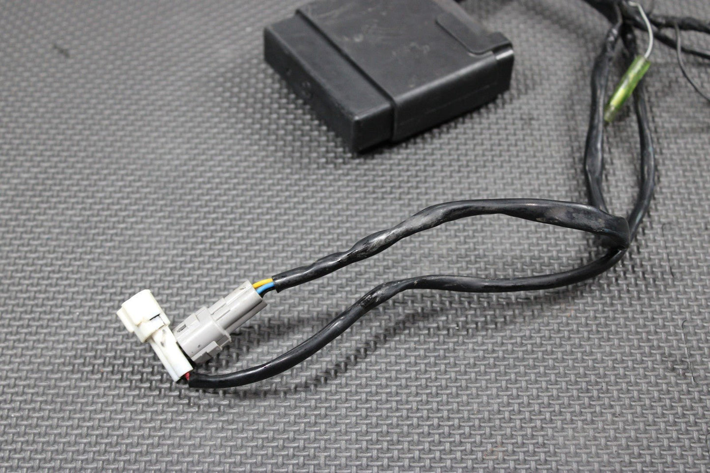 2001 00 - 01 YAMAHA YZ250 OEM ECU COMPUTER CONTROLLER UNIT ECM CDI - hggarage