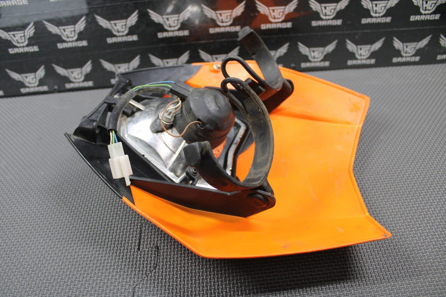 2010 KTM 250 XCF - W OEM HEADLIGHT SHROUD NUMBER PLATE HEAD LIGHT 7730800704404 - hggarage