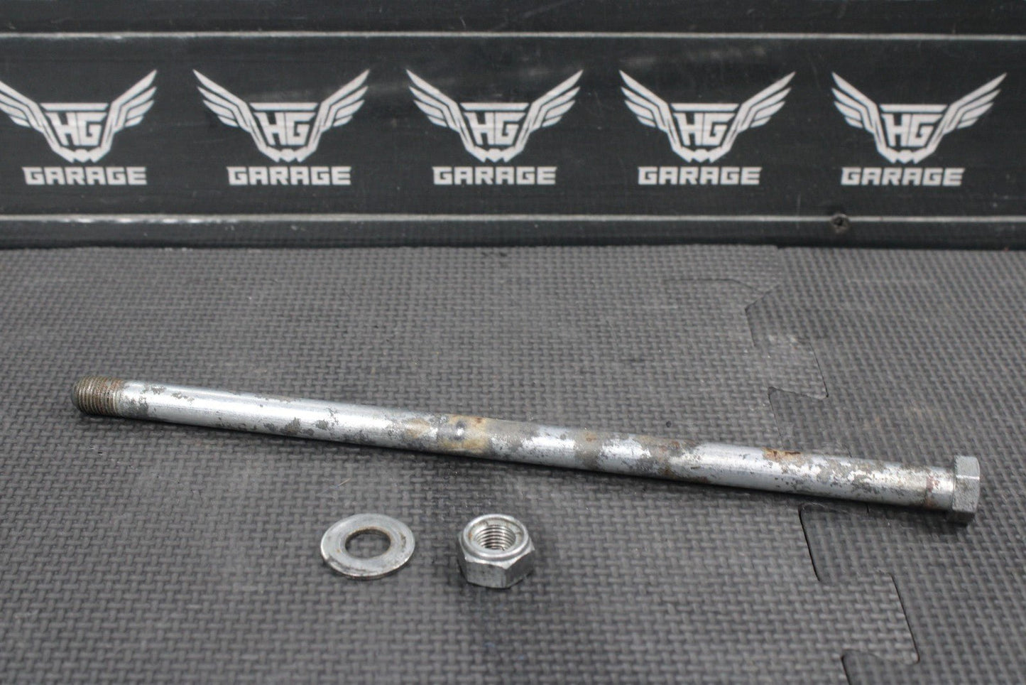 1987 YAMAHA TW200 OEM SWINGARM SWING ARM SUSPENSION - hggarage