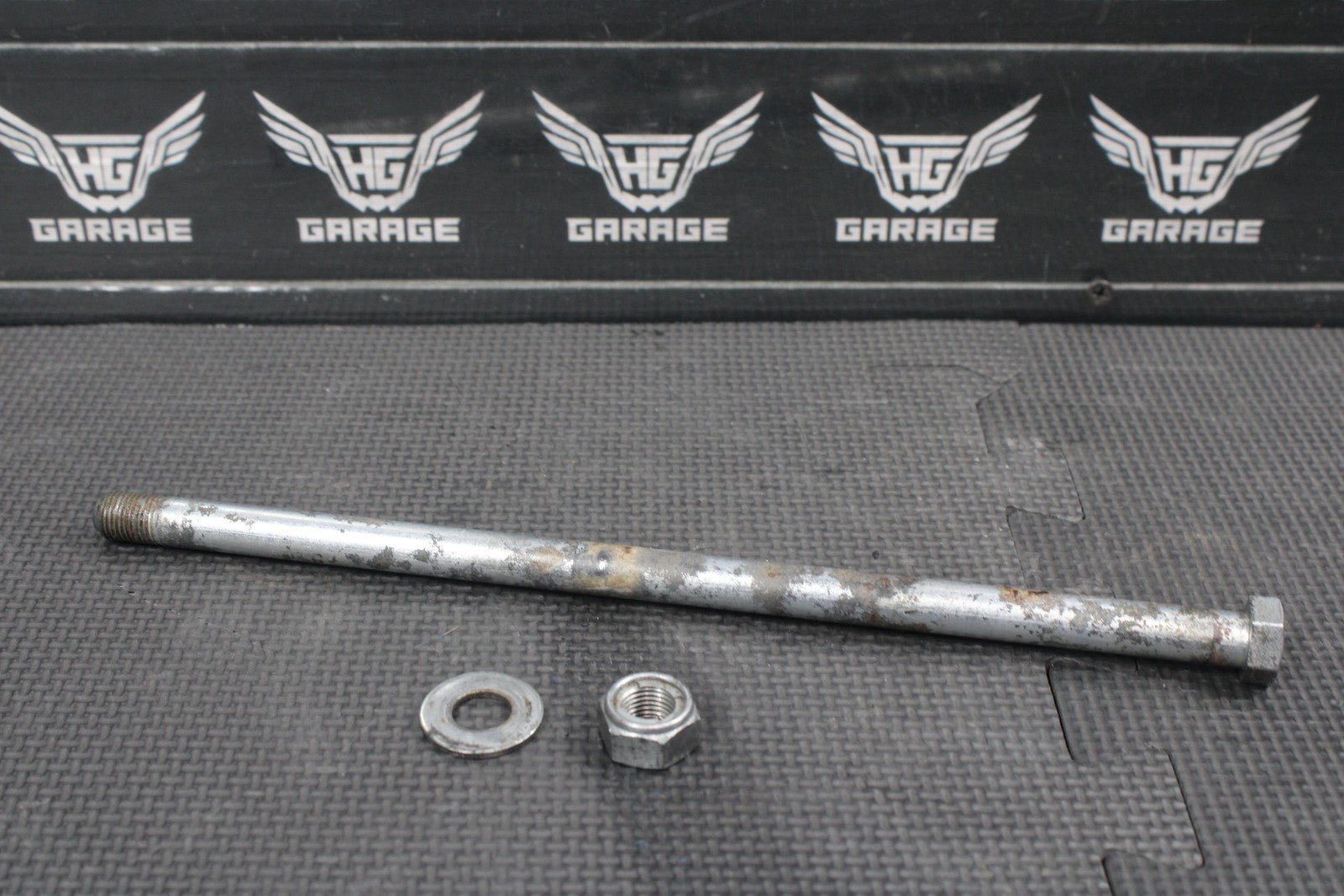 1987 YAMAHA TW200 OEM SWINGARM SWING ARM SUSPENSION - hggarage
