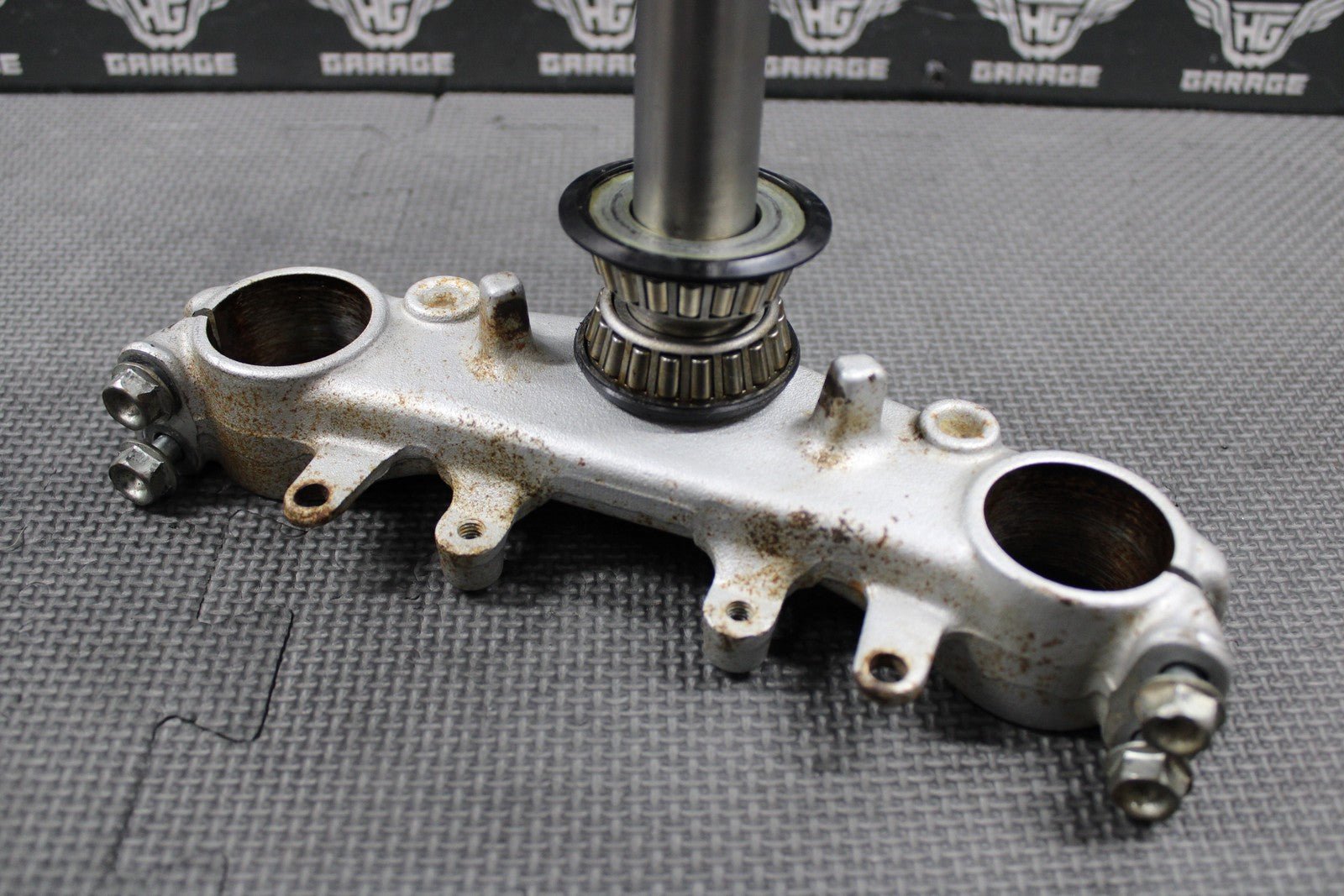 1999 HONDA XR200R 90 - 02 OEM FRONT FORKS LOWER UPPER TRIPLE TREE STEM BAR CLAMP - hggarage