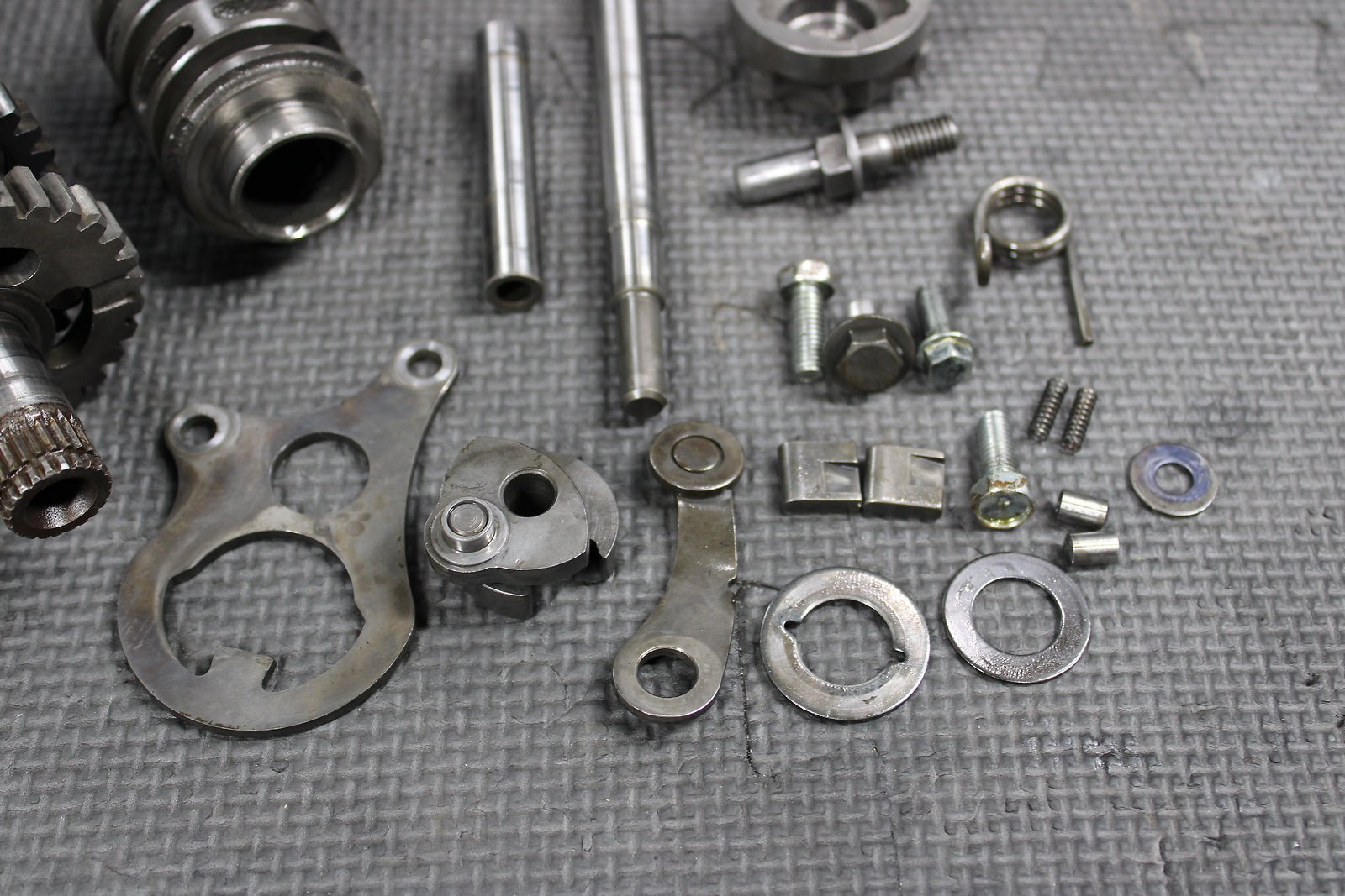 1999 HONDA CR80 CR80R CR80RB CR85R CR85RB OEM ENGINE TRANSMISSION TRANNY ASSEMBL - hggarage