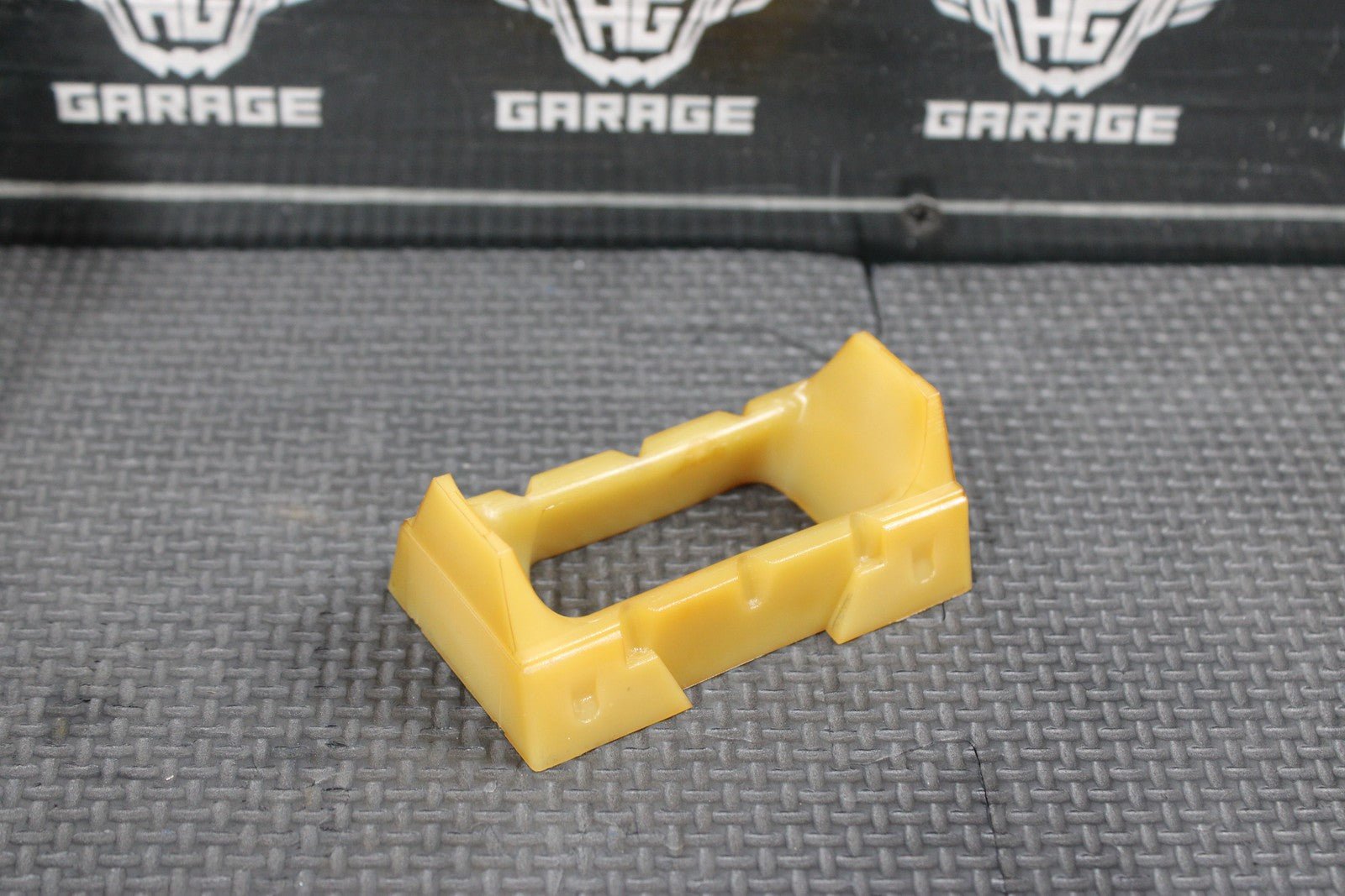 1997 KAWASAKI KX250 OEM INTAKE REED BLOCK ASSEMBLY 12021 - 1110 GOOD! - hggarage