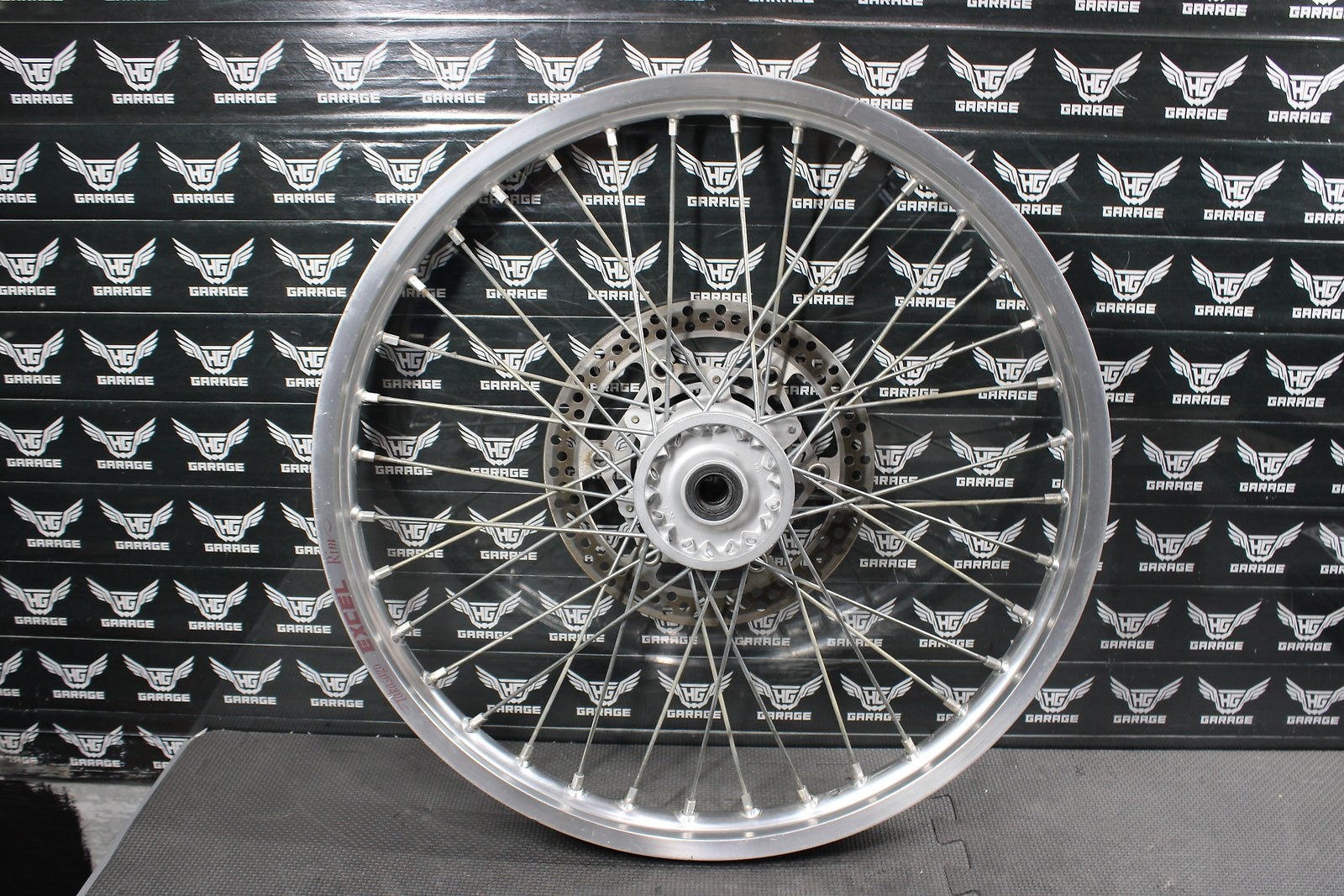 2005 Yamaha YZ125 YZ250 OEM Excel Front Wheel Rim Hub 5XC - W2519 - L0 - 00 - hggarage