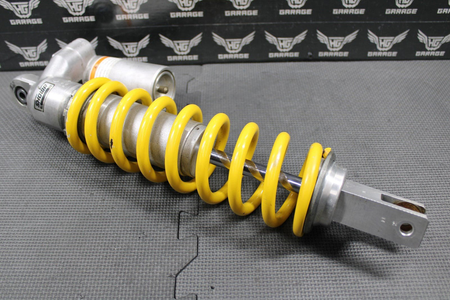 2003 KAWASAKI KLX400SR OEM REAR BACK SHOCK ABSORBER SUSPENSION 45014 - S023 - 567 - hggarage
