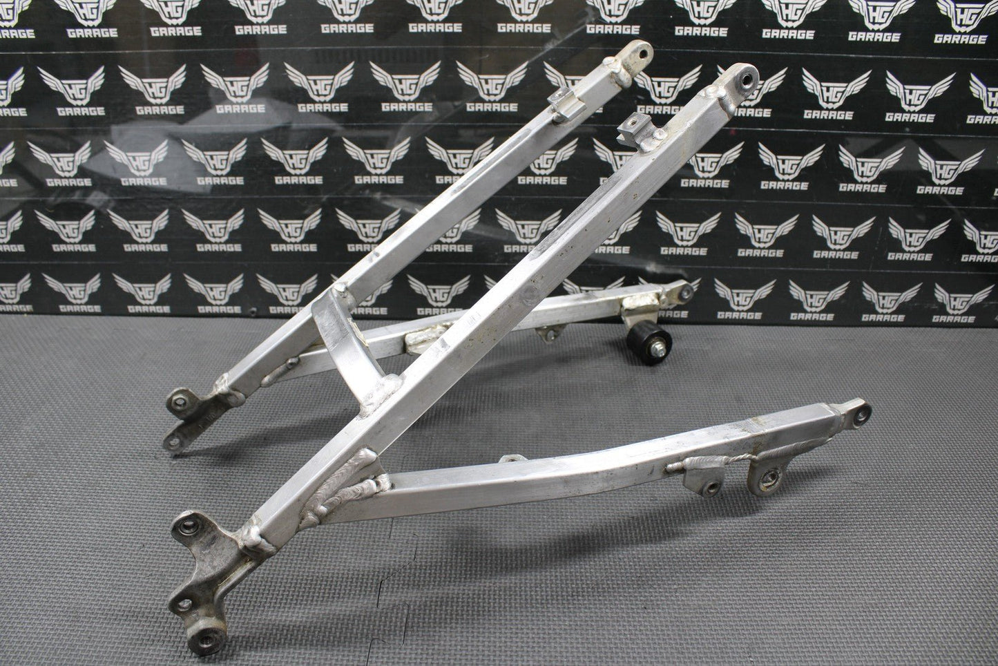 2010 2011 YAMAHA YZ250F OEM REAR BACK SUB FRAME SUBFRAME RAIL 17D - 21190 - 00 - 00 - hggarage