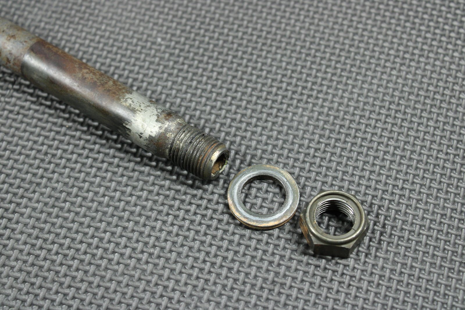 2002 Yamaha YZ426F OEM Front Rear Axle Back Wheel Rim Swingarm Pivot Bolt Axles - hggarage