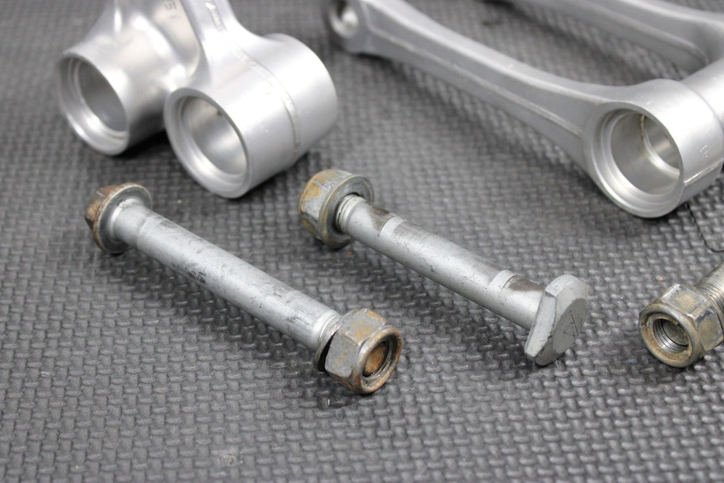 2007 06 - 08 HONDA CRF450R OEM REAR SHOCK LINKAGE LINKS RELAY ARM ROD GOOD! - hggarage