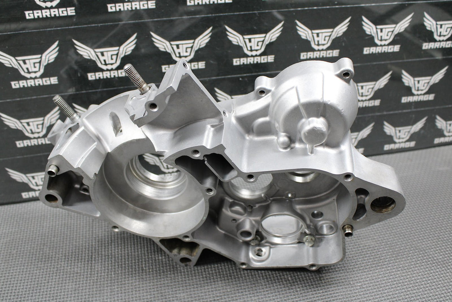 1999 99 - 02 HONDA CR125R OEM RIGHT ENGINE MOTOR CRANKCASE CRANK CASE BLOCK MINT! - hggarage