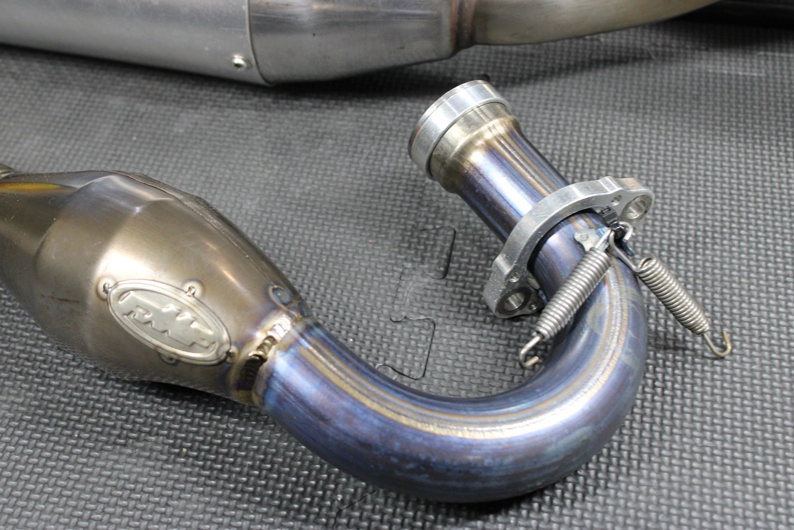 2007 HONDA CRF450R FMF POWERCORE 4 SLIPON PIPE W/ MEGABOMB TITANIUM HEADER PIPE - hggarage