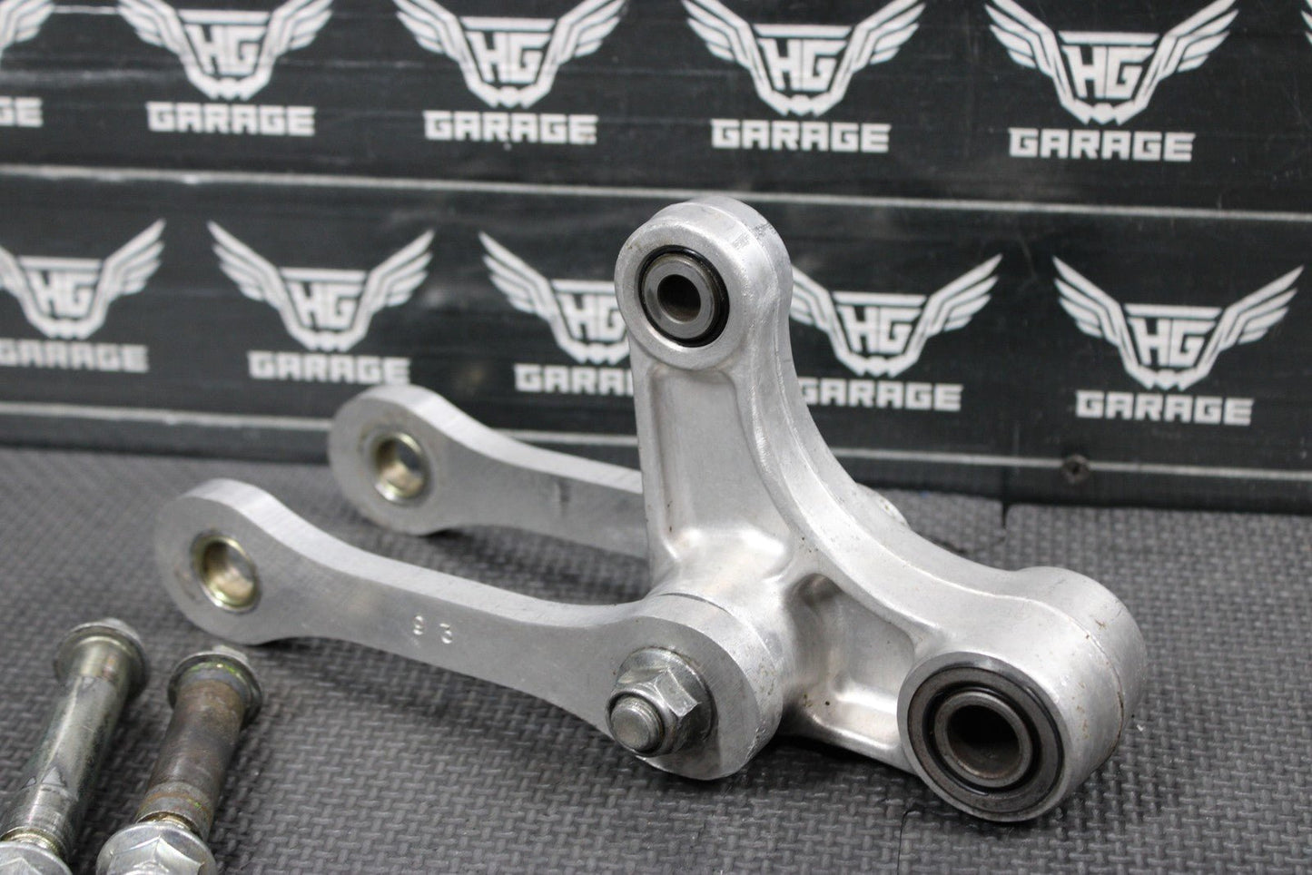 KAWASAKI 94 - 96 KX125 KX250 OEM REAR SHOCK LINKAGE LINKS RELAY DOG BONE SWINGARM - hggarage